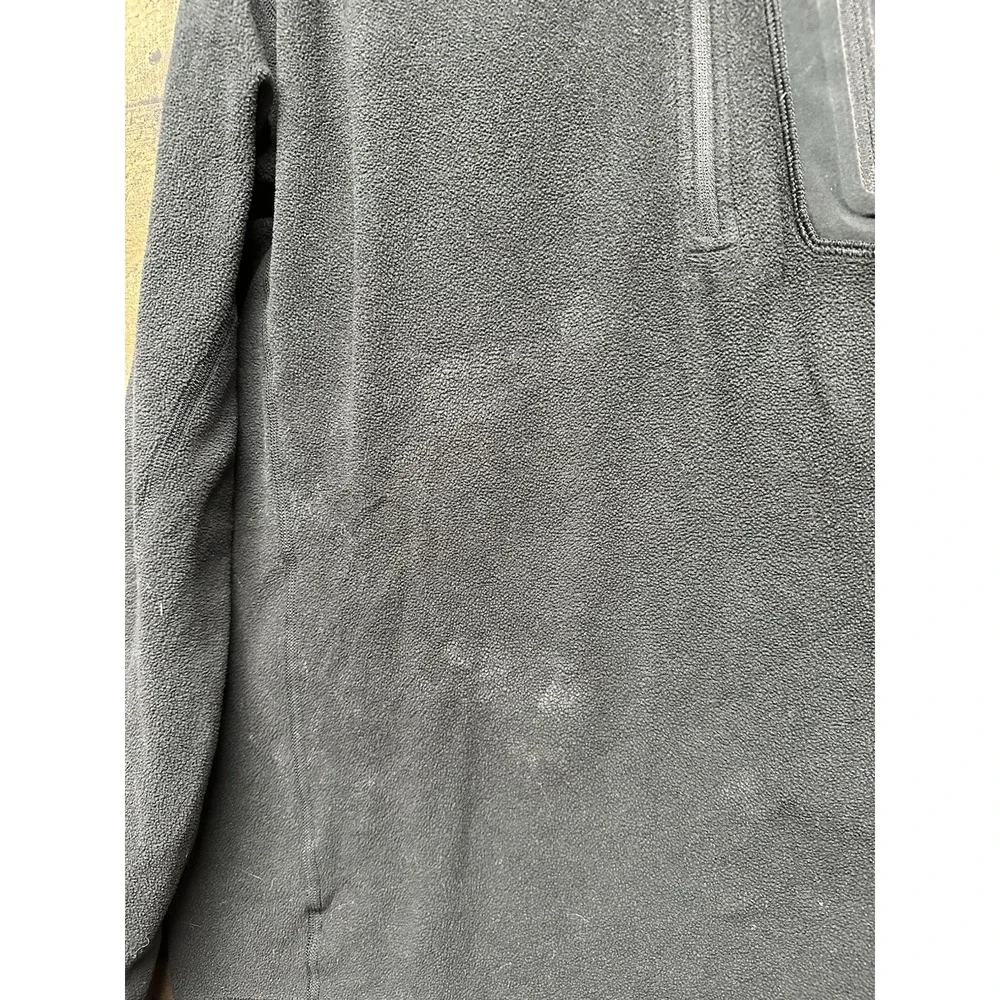 The North Face Men's 1/4 Zip Jacket Size Medium‎